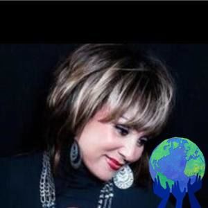 Meet your Posher, Cynthia